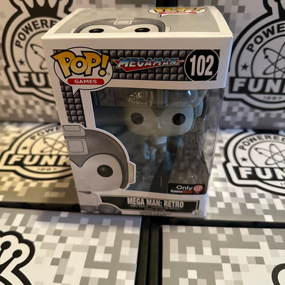 Funko Pop Megaman Retro Black and White 102 Game Stop Exclusive